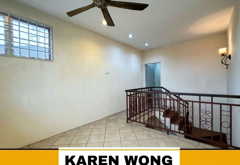 Bandar Laguna Merbok