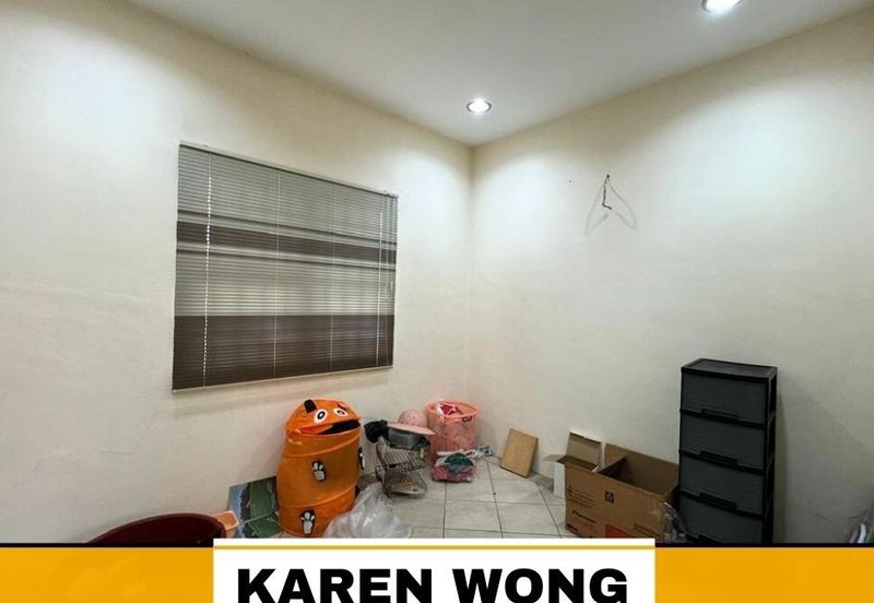 Bandar Laguna Merbok