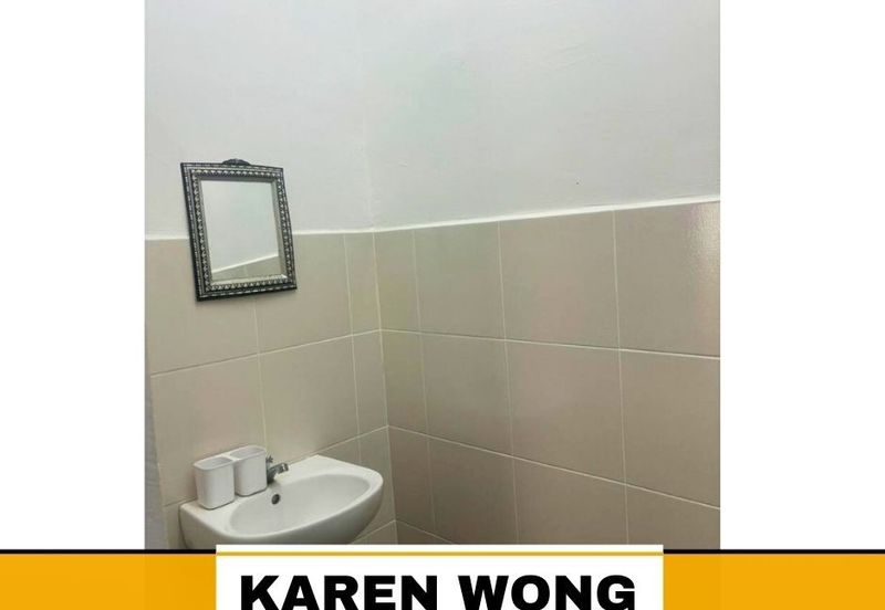 AFFORDABLE PRICE FIRST FLOOR TOWN HOUSE BUKIT BANYAN for Sale