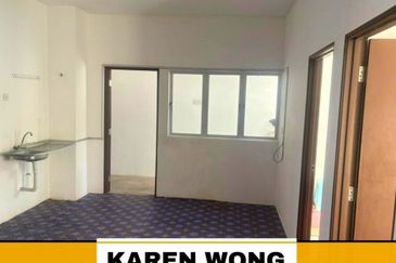 AFFORDABLE PRICE FIRST FLOOR TOWN HOUSE BUKIT BANYAN for Sale