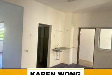AFFORDABLE PRICE FIRST FLOOR TOWN HOUSE BUKIT BANYAN for Sale