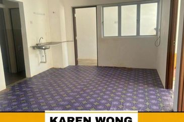 AFFORDABLE PRICE FIRST FLOOR TOWN HOUSE BUKIT BANYAN for Sale