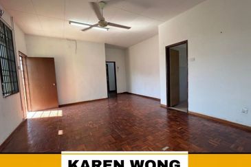 Bandar Laguna Merbok