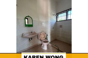 Bandar Laguna Merbok