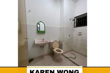 Bandar Laguna Merbok