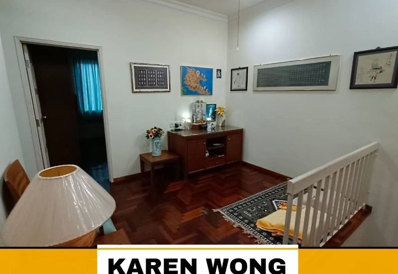 Bandar Laguna Merbok