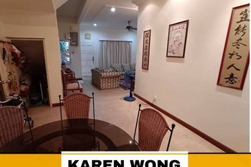 Bandar Laguna Merbok