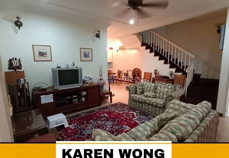 Bandar Laguna Merbok