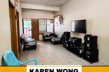 FULLY EXTENDED TAMAN RIA 1 Storey Terrace House for Sale