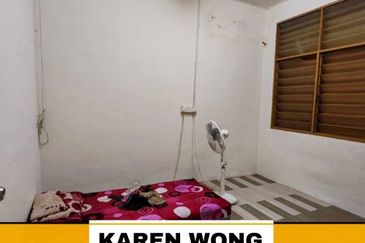 FULLY EXTENDED TAMAN RIA 1 Storey Terrace House for Sale