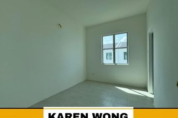 BRAND NEW SPRINGFIELD YARRA PARK 2 Storey Terrace House