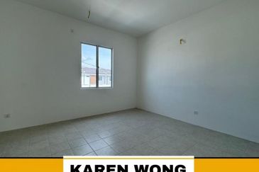 BRAND NEW SPRINGFIELD YARRA PARK 2 Storey Terrace House