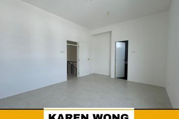 BRAND NEW SPRINGFIELD YARRA PARK 2 Storey Terrace House