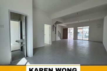 BRAND NEW SPRINGFIELD YARRA PARK 2 Storey Terrace House