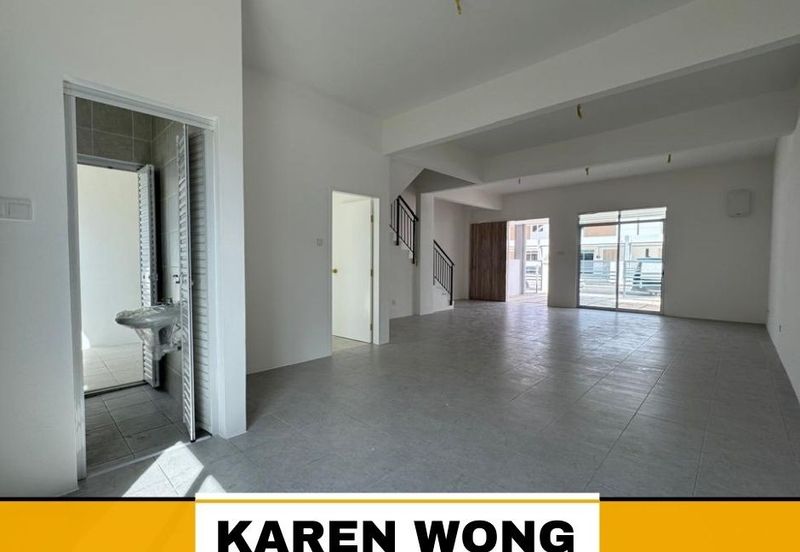 BRAND NEW SPRINGFIELD YARRA PARK 2 Storey Terrace House