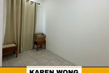 CORNER LOT WESTFIELD YARRA PARK  1 Storey SEMI DETACHED House for Sale