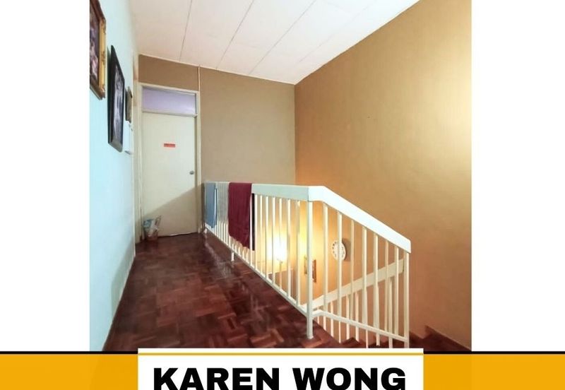 Bandar Laguna Merbok