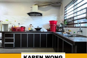 EXTENDED TAMAN KENARI JAYA 1 Storey Terrace House for SALE