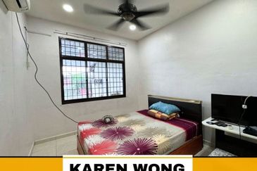 EXTENDED TAMAN KENARI JAYA 1 Storey Terrace House for SALE
