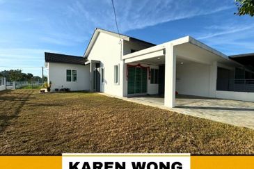 CORNER LOT CITRA BUKIT BANYAN EXTENEDED Kitchen 1 Storey Terrace for Sale