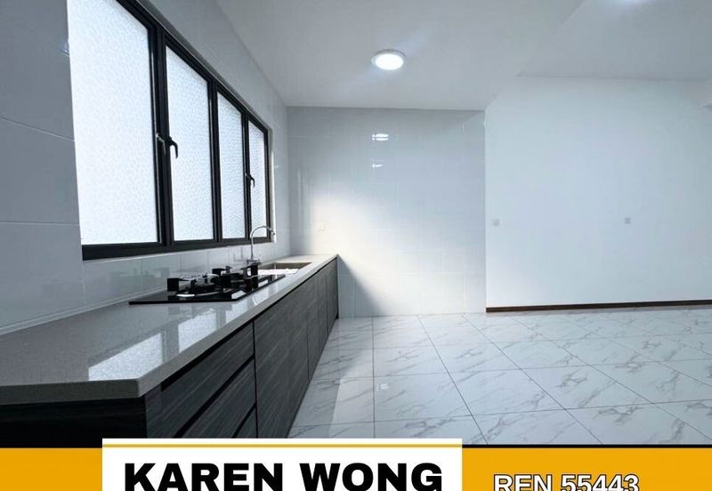 SENNI BUKIT BANYAN 2 Storey Terrace House for RENT