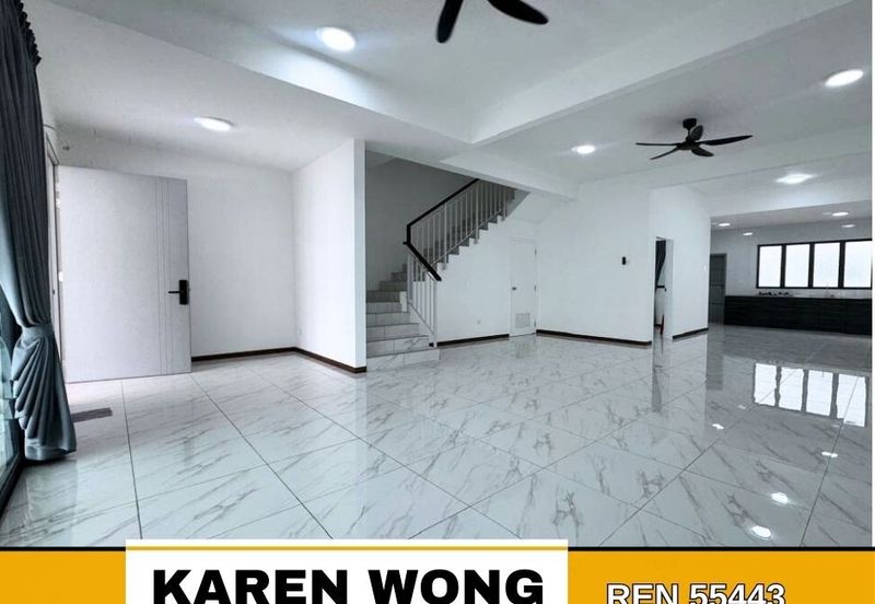 SENNI BUKIT BANYAN 2 Storey Terrace House for RENT