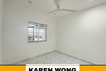 FULLY EXTENDED TAMAN KELADI 1 Storey Terrace House for Sale