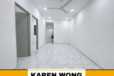 FULLY EXTENDED TAMAN KELADI 1 Storey Terrace House for Sale