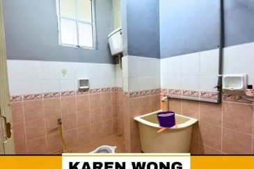 Bandar Laguna Merbok