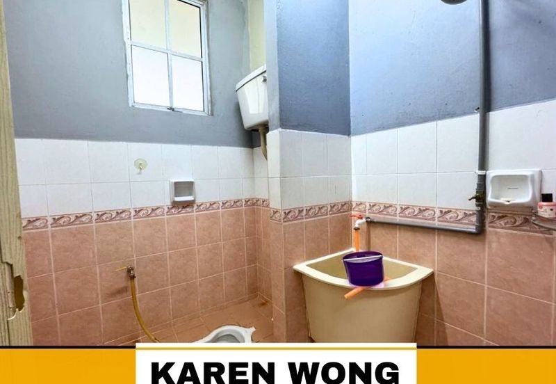 Bandar Laguna Merbok