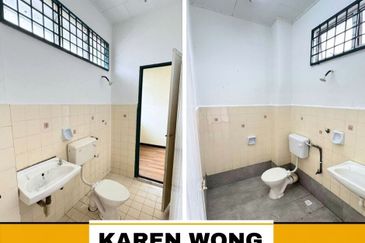 RENOVATED UNIT BANDAR AMANJAYA ANGGERIK 2 Storey Terrace House for Sale