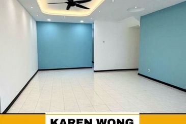 RENOVATED UNIT BANDAR AMANJAYA ANGGERIK 2 Storey Terrace House for Sale