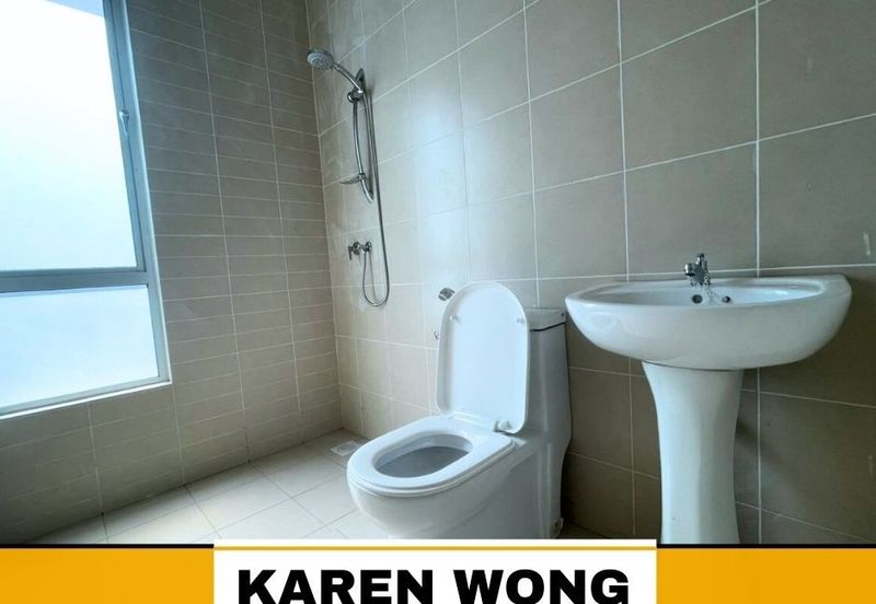 ASTANA PARK HOMES FULLY GATED & GUARDED 2 Storey SEMI DETACHED for Sale