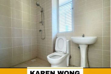 ASTANA PARK HOMES FULLY GATED & GUARDED 2 Storey SEMI DETACHED for Sale