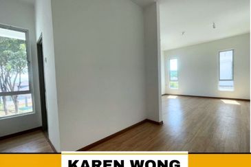 ASTANA PARK HOMES FULLY GATED & GUARDED 2 Storey SEMI DETACHED for Sale