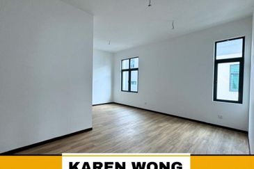 Sierra, Bukit Banyan