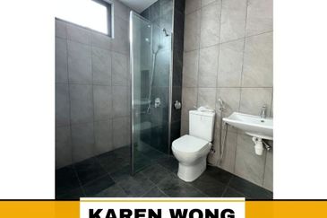 Sierra, Bukit Banyan