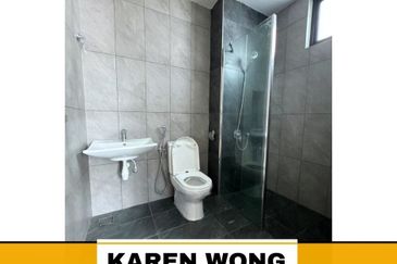 Sierra, Bukit Banyan