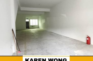 TAMAN BATIK NEAR MYDIN GROUND & FIRST FLOOR SHOPLOT For Rent