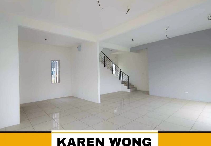 CORNER LOT HUGE LAND WESTFIELD YARRA PARK 2 Storey BUNGALOW for Sale