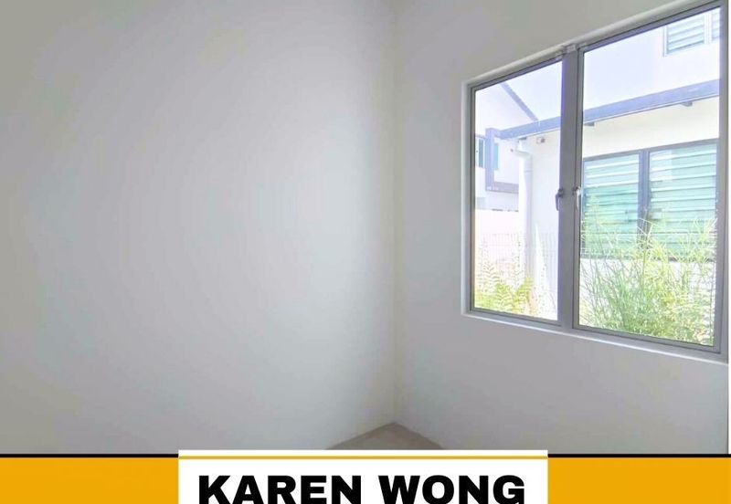 CORNER LOT HUGE LAND WESTFIELD YARRA PARK 2 Storey BUNGALOW for Sale