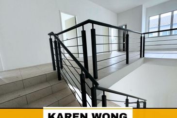 YARRA PARK WESTFIELD