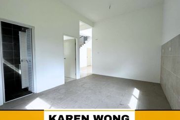 YARRA PARK WESTFIELD