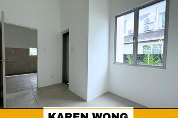 YARRA PARK WESTFIELD