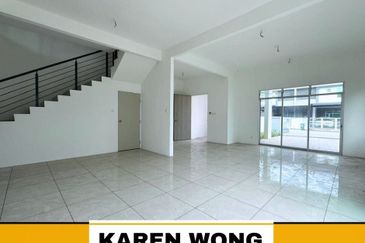 YARRA PARK WESTFIELD