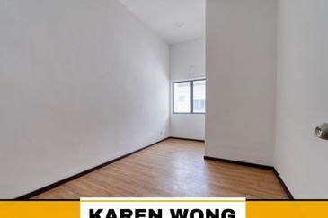 RENOVATED SALVIA BUKIT BANYAN Gated & Guarded Double Storey Terrace for Sale