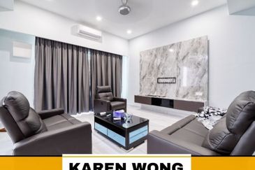 RENOVATED SALVIA BUKIT BANYAN Gated & Guarded Double Storey Terrace for Sale