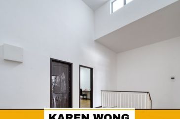 RENOVATED SALVIA BUKIT BANYAN Gated & Guarded Double Storey Terrace for Sale