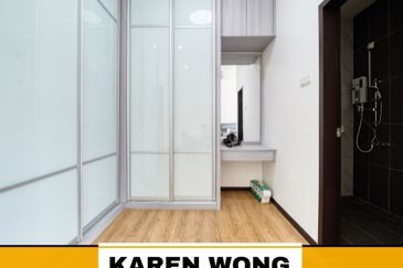 RENOVATED SALVIA BUKIT BANYAN Gated & Guarded Double Storey Terrace for Sale