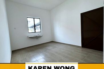 NEW PHASE SP SAUJANA PERMAI Single Storey SEMI DETACHED for Sale